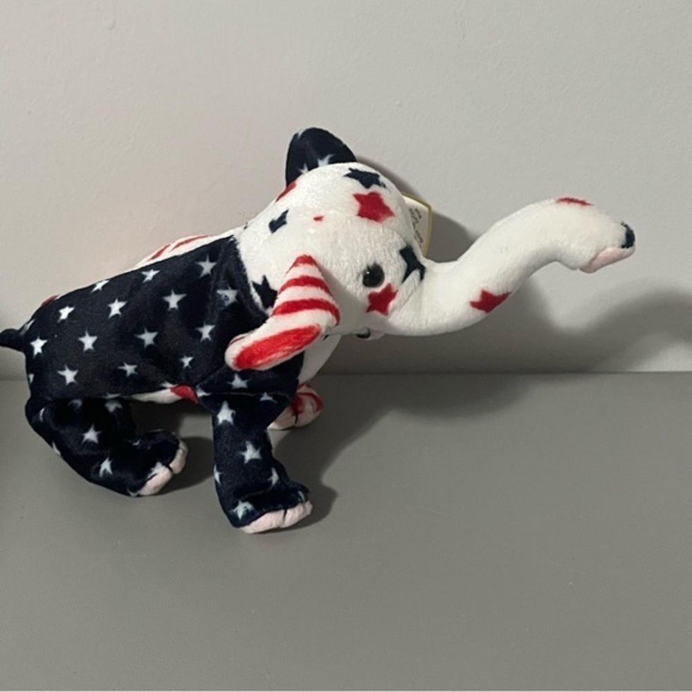 Ty Beanie Baby Righty The Elephant 2000 NWT Retired